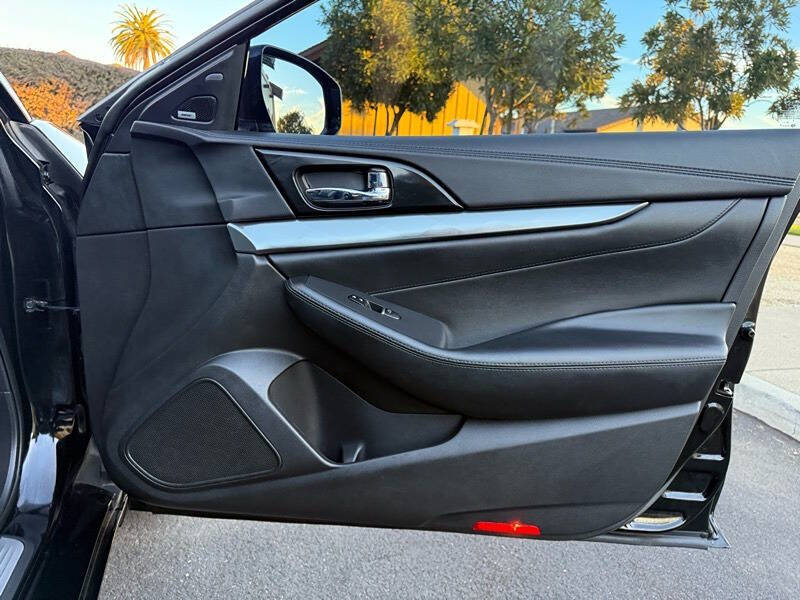 2017 Nissan Maxima 3.5 SR