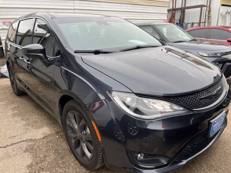 2019 Chrysler Pacifica Touring Plus