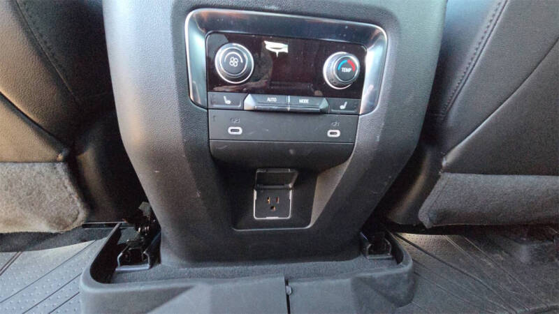 2022 Chevrolet Suburban Z71