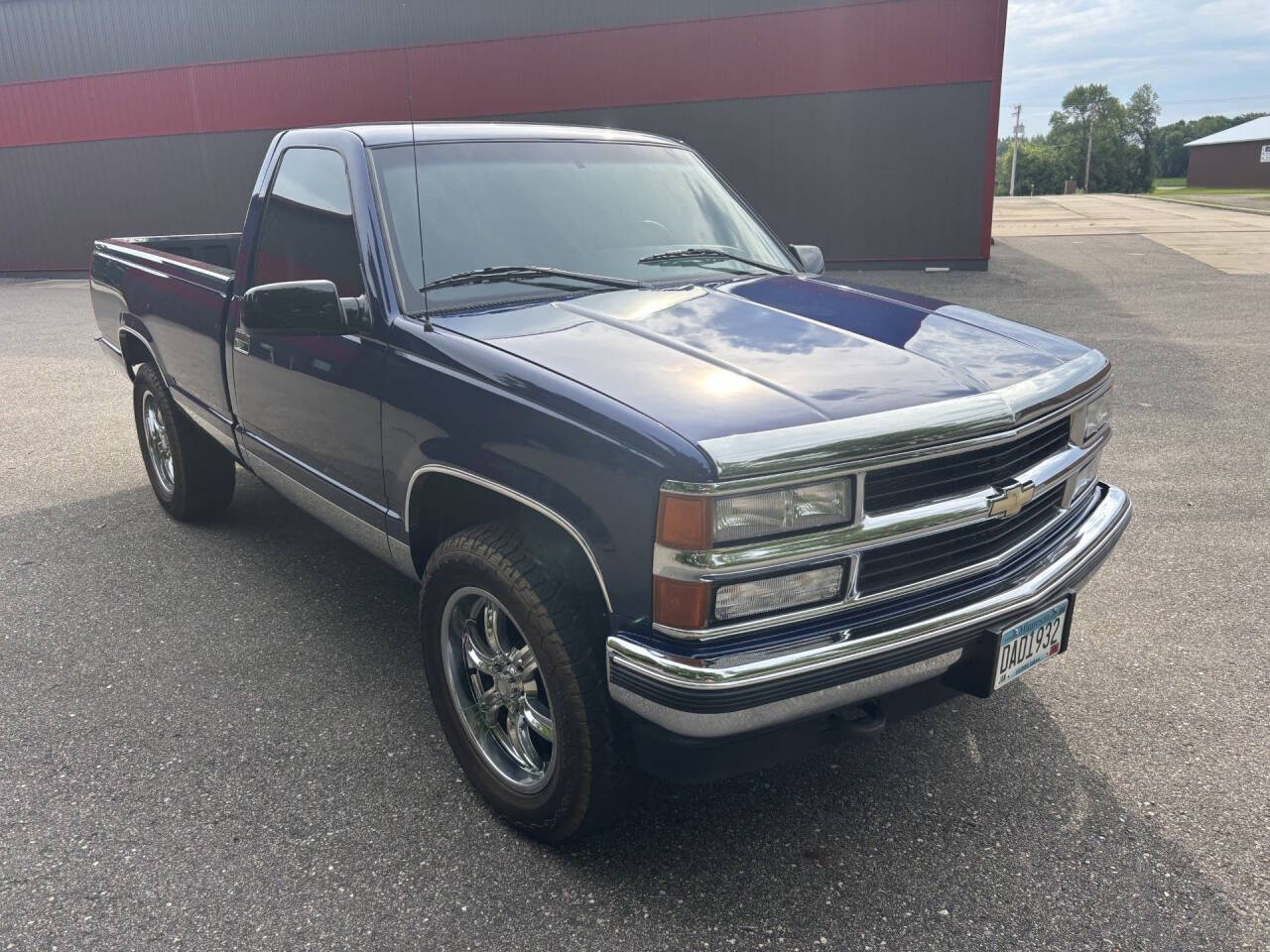 1995 Chevrolet Silverado 1500 SS Classic 3