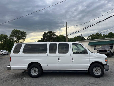 2012 Ford E-Series E-350 SD XLT