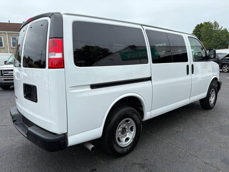 2021 Chevrolet Express LS 2500