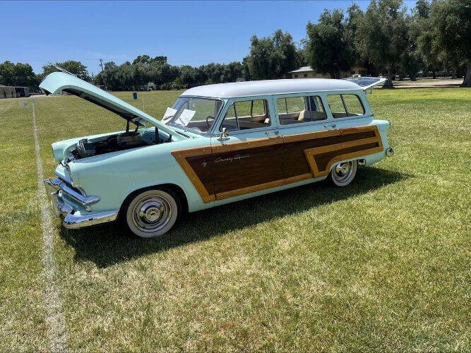 1953 Ford Country Squire