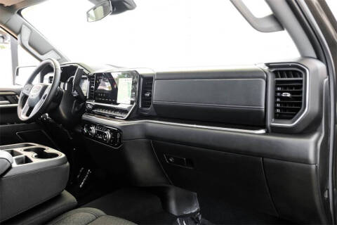 2023 GMC Sierra 1500 Elevation Standard