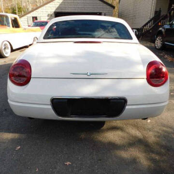 2002 Ford Thunderbird