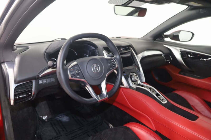 2017 Acura NSX SH-AWD Sport Hybrid