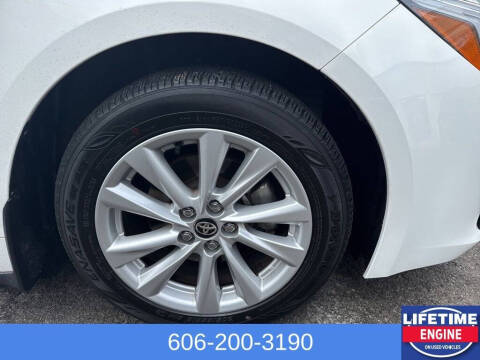 2023 Toyota Corolla Hatchback SE