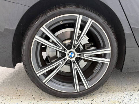 2023 BMW 3 Series 330i xDrive