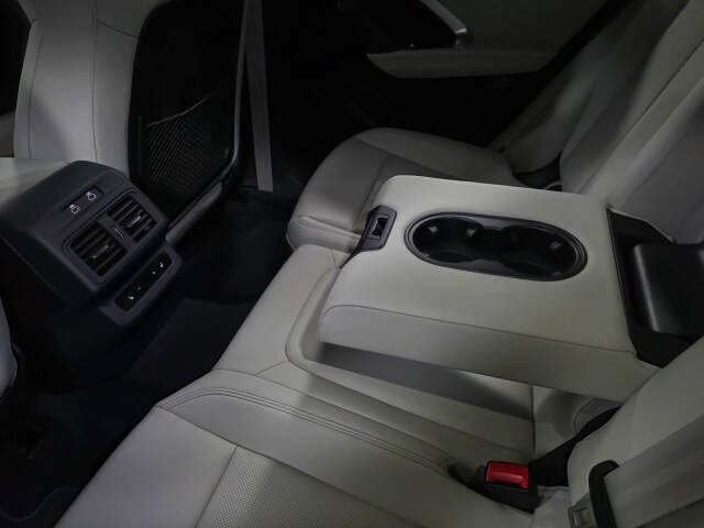 2025 Audi Q5 quattro Prestige TFSI