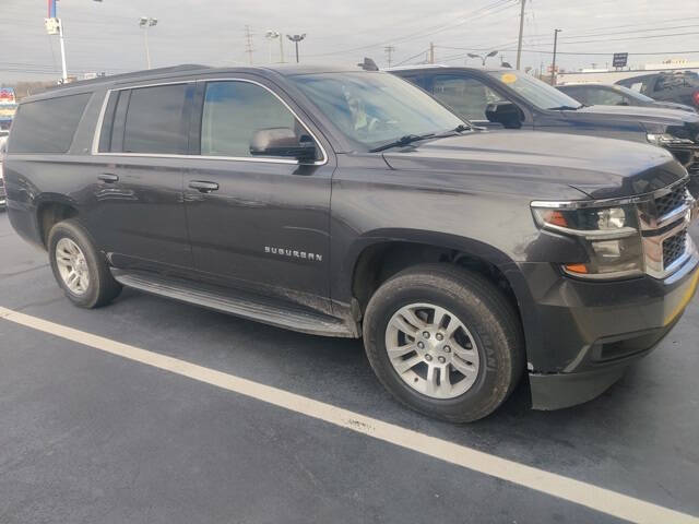 2018 Chevrolet Suburban LT