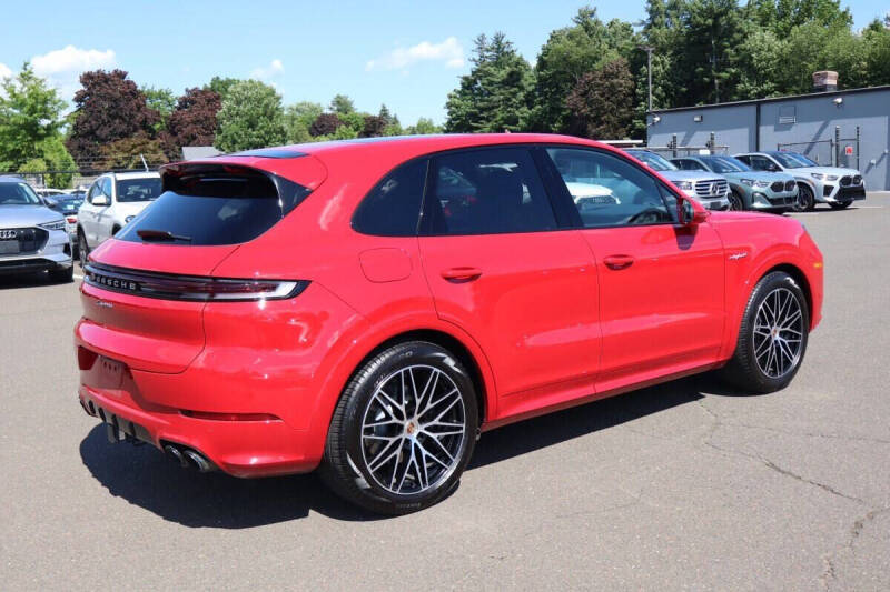 2025 Porsche Cayenne E-Hybrid