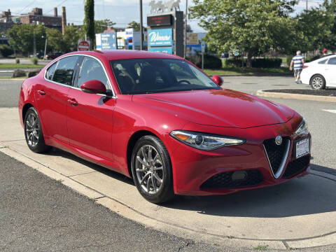 2018 Alfa Romeo Giulia Sport