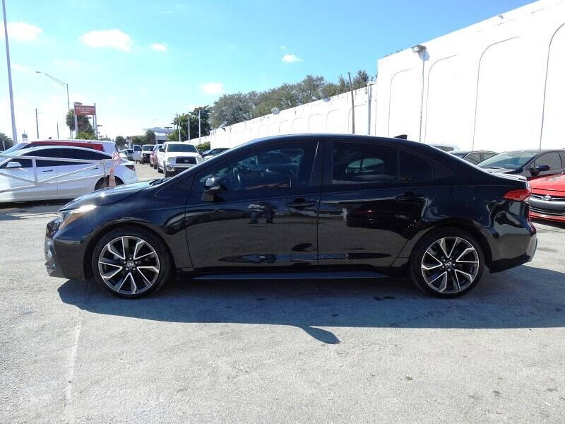 2020 Toyota Corolla  - $17,900