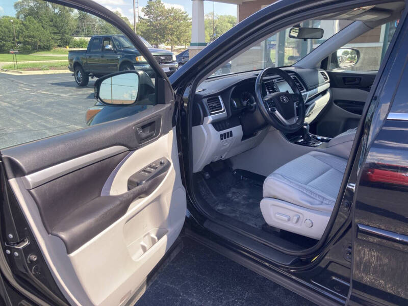 2016 Toyota Highlander LE Plus