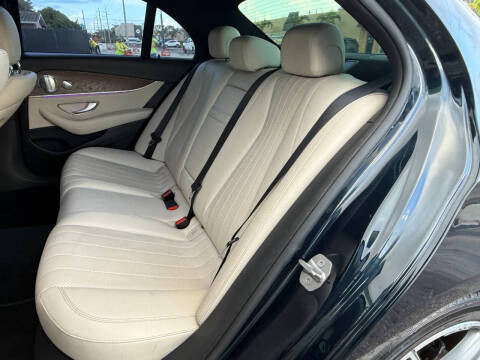 2017 Mercedes-Benz E-Class E 300