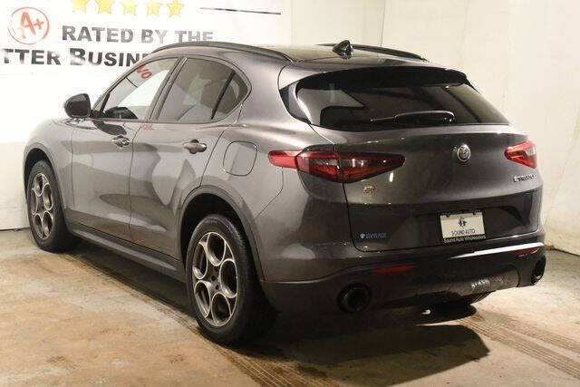 2022 Alfa Romeo Stelvio Sprint