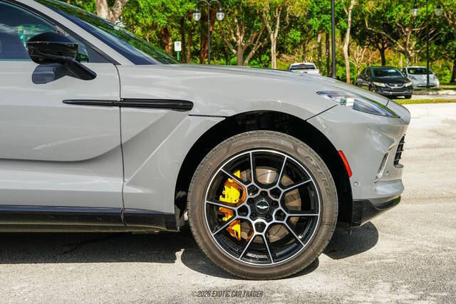 2021 Aston Martin DBX