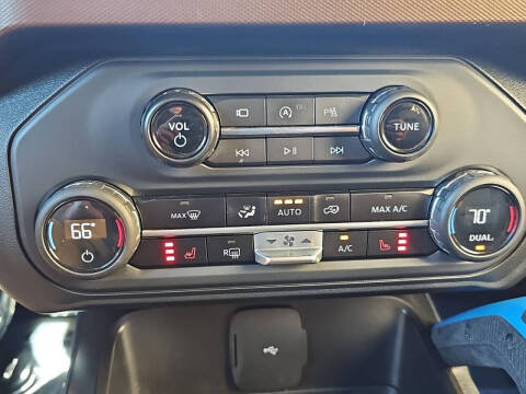 2023 Ford Bronco Outer Banks Advanced