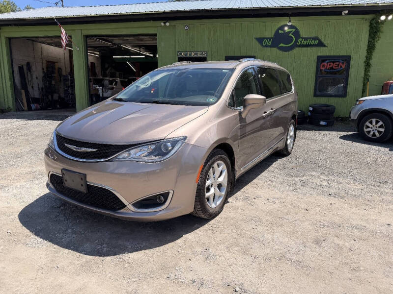 2018 Chrysler Pacifica Touring L