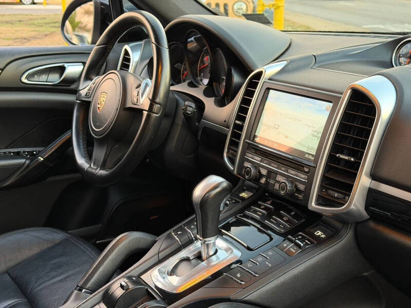 2013 Porsche Cayenne Tiptronic
