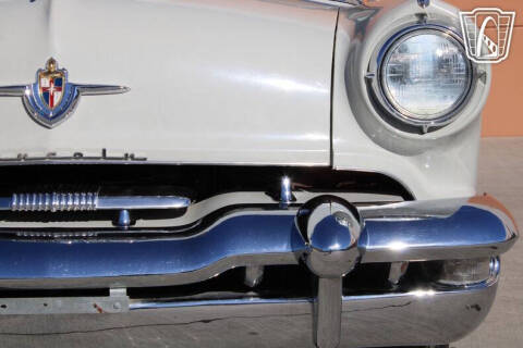 1952 Lincoln Capri