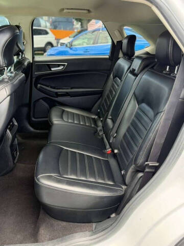 2019 Ford Edge SEL