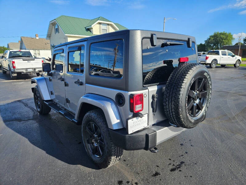 2016 Jeep Wrangler Unlimited Sahara