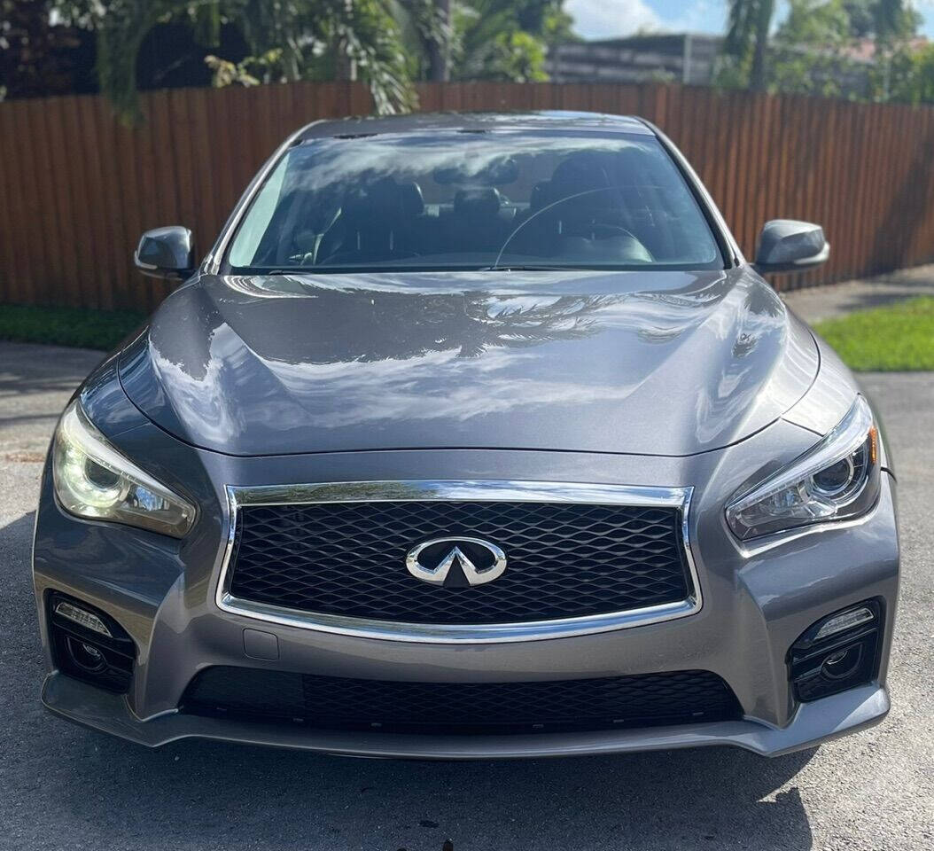 2014 Infiniti Q50  - $13,878