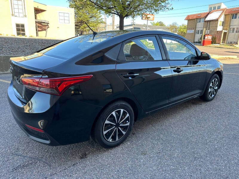 2019 Hyundai Accent SE