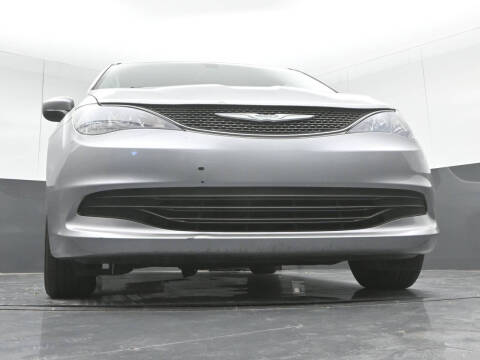 2017 Chrysler Pacifica LX