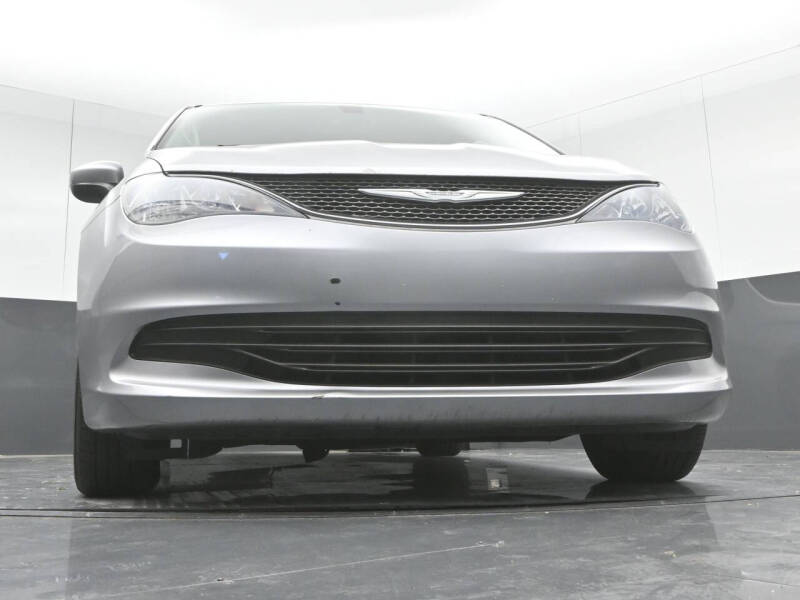2017 Chrysler Pacifica LX