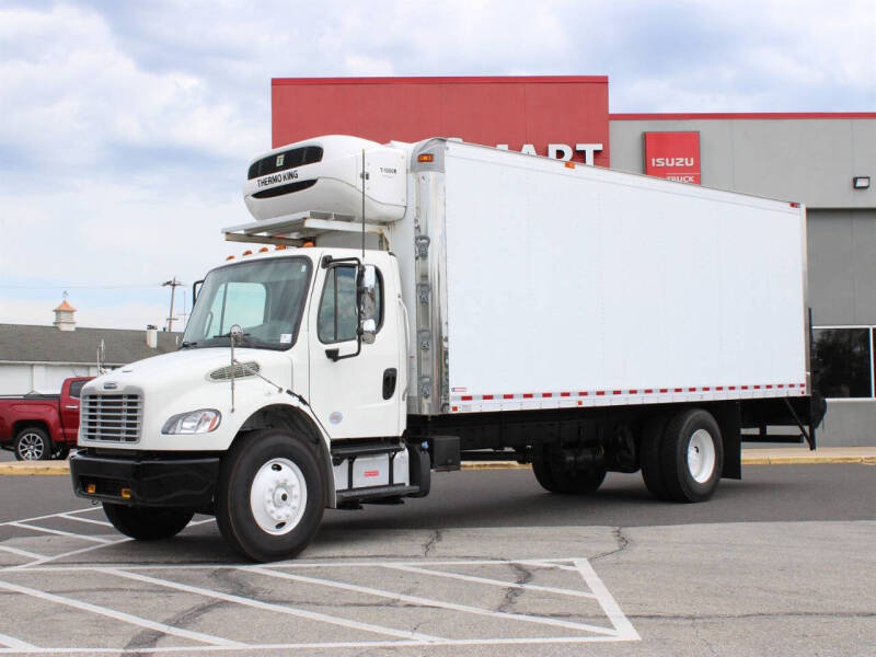 2018 Freightliner M2 106