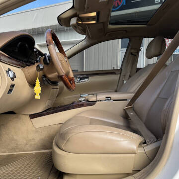 2010 Mercedes-Benz S-Class S 550 4MATIC