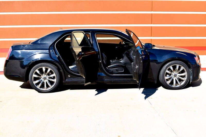 2015 Chrysler 300 Limited