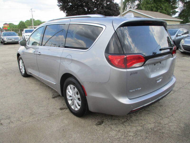 2018 Chrysler Pacifica Touring L