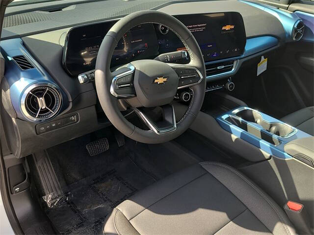 2026 Chevrolet Equinox EV LT 2