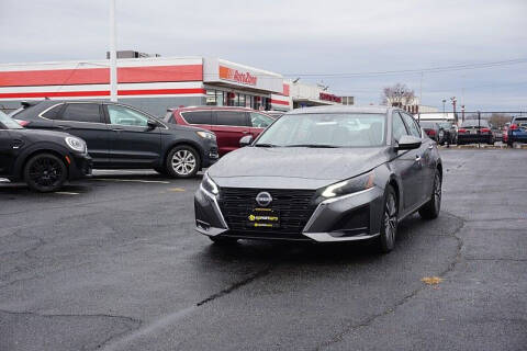 2023 Nissan Altima for sale at CarSmart in Temple Hills MD