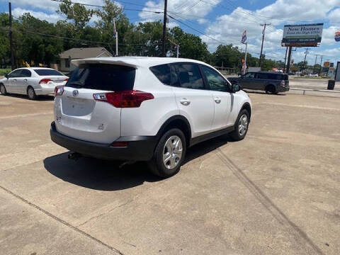2015 Toyota RAV4 LE