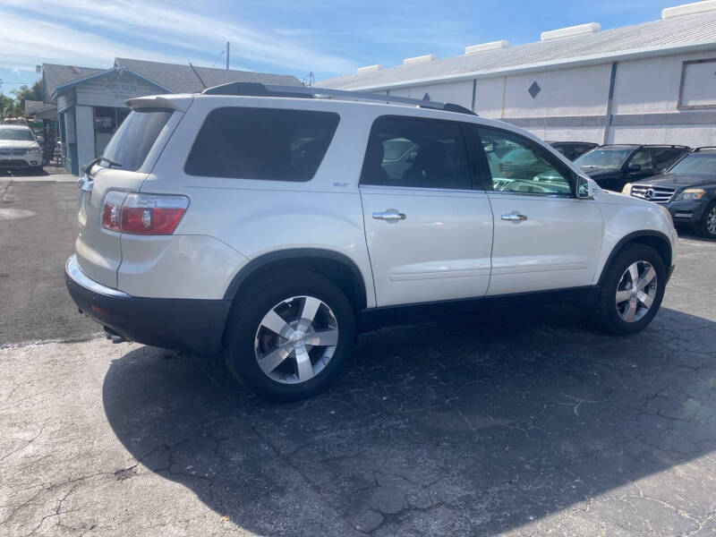 2011 GMC Acadia SLT-1