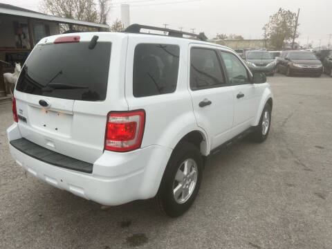 2011 Ford Escape XLT