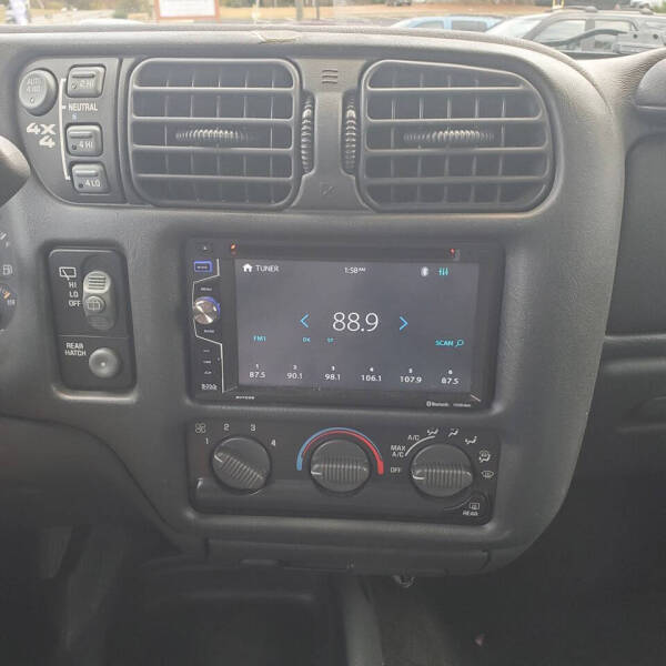 2003 Chevrolet Blazer LS