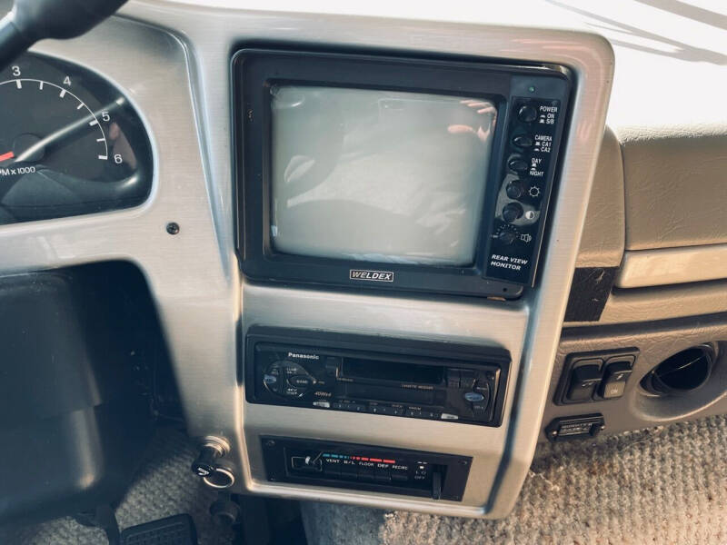 2002 Fleetwood RV 37U