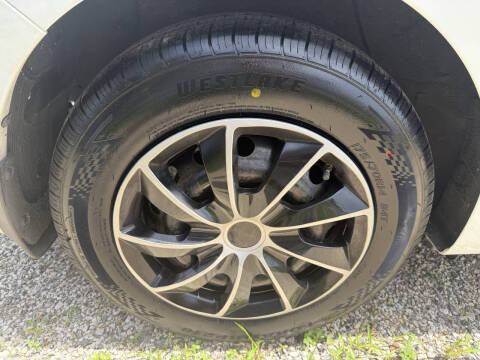 2014 Hyundai Accent GS