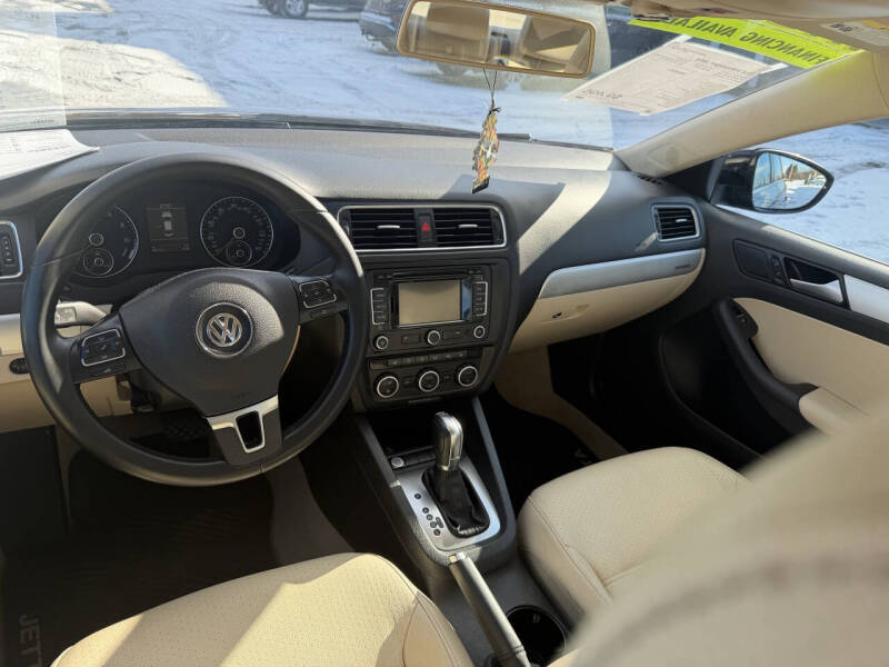 2014 Volkswagen Jetta Hybrid SEL