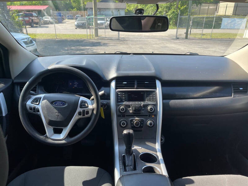 2014 Ford Edge SE