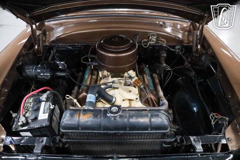 1954 Ford Crestline