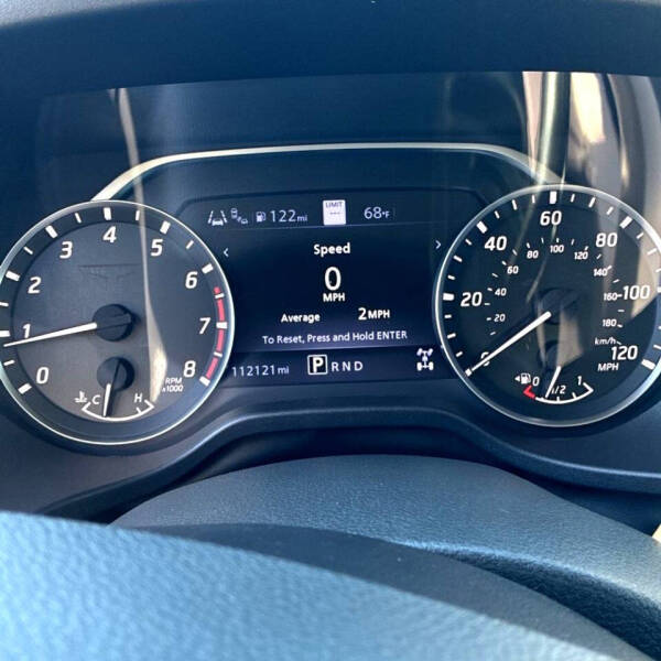 2021 Nissan Titan SV