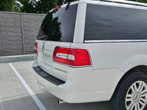2012 Lincoln Navigator L
