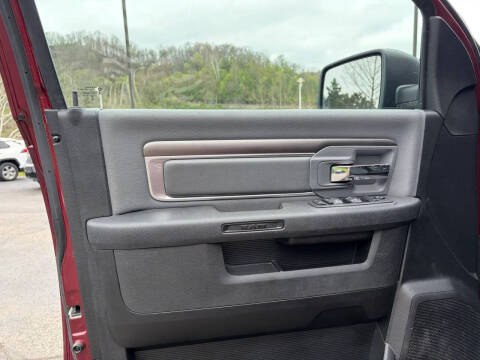 2024 RAM 1500 Classic