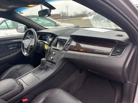 2013 Ford Taurus Limited